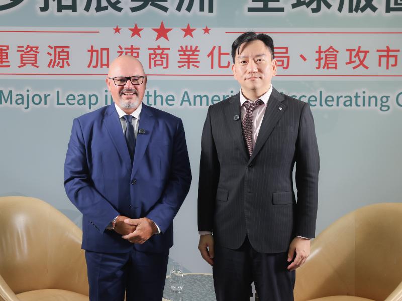 與 CEO 對談: 第六十一期：Olivier Battaglione, 藥華藥 (6446 TT) 藥華藥美國子公司銷售長